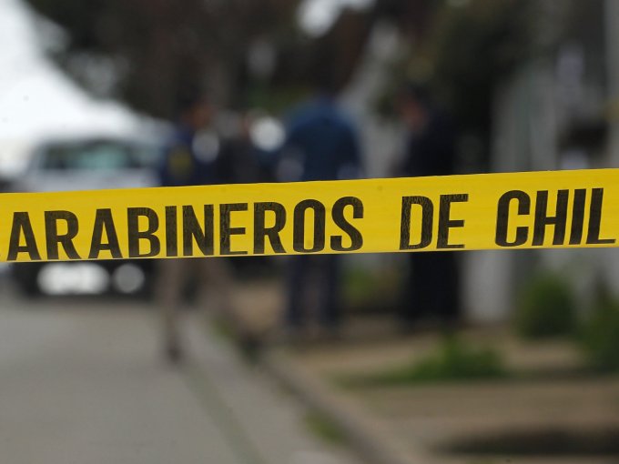 Carabinero de civil hirió de bala a delincuente y frustró robo de un vehículo en Cerrillos