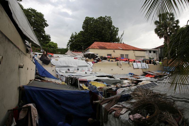 UN Security Council approves bigger force in Haiti to tackle gangs