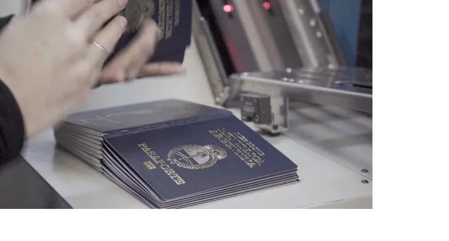 Pasaportes defectuosos: los aeropuertos donde se pueden controlar y renovar sin costo