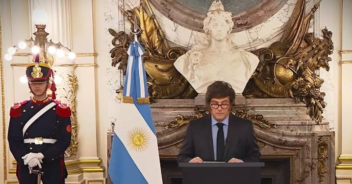 “Lo peor ya pasó”: Milei da giro y presenta presupuesto 2026 con alzas en educación, salud, jubilaciones y discapacidad