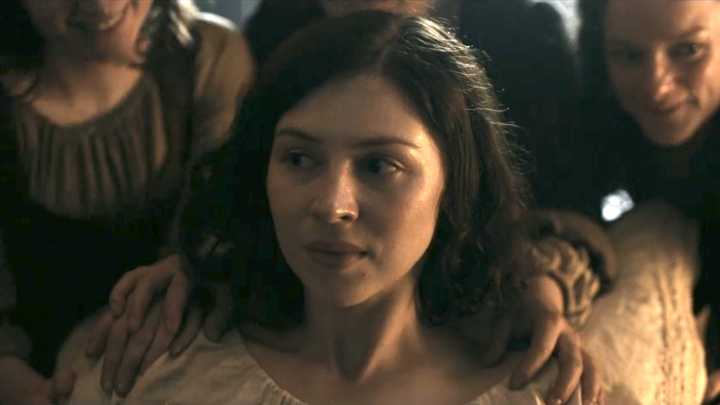 Outlander: Blood Of My Blood's Wild Birthing Scene Left The Star 'Exhausted' And I'm Stressed Just Hearing About It