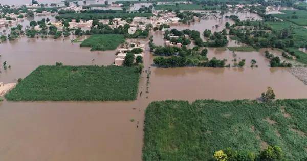 Evacuaciones masivas por inundaciones en Punjab