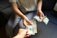 Dear Abby: I loaned my sister a generous amount of money. Now she’s ducking my calls