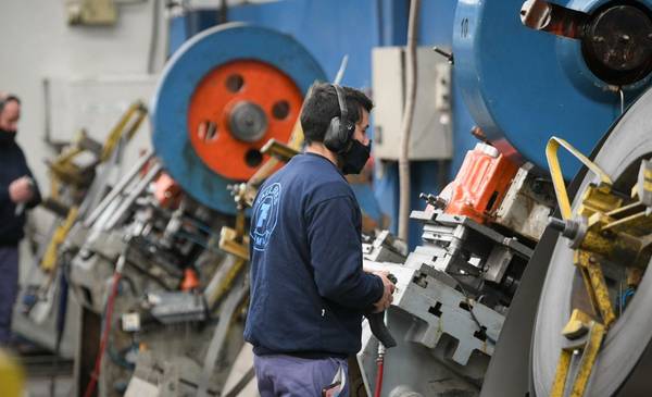 Día de la Industria: capacidad ociosa, importaciones sin freno y futuro incierto