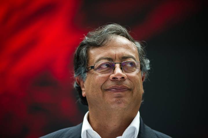 Petro le da oxígeno a la campaña de Daniel Quintero antes de la consulta de la izquierda