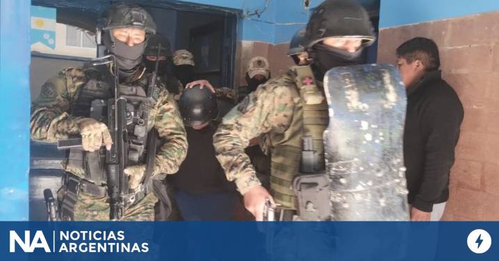 Triple crimen: trasladan a máxima seguridad en Jujuy al sospechoso detenido en Bolivia bajo fuerte operativo