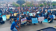 Estudiantes de la Unsch marchan por la creación de facultad de Civil y Arquitectura