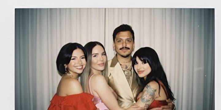 Cómo hacer tu propia foto Polaroid con tu artista favorito usando inteligencia artificial