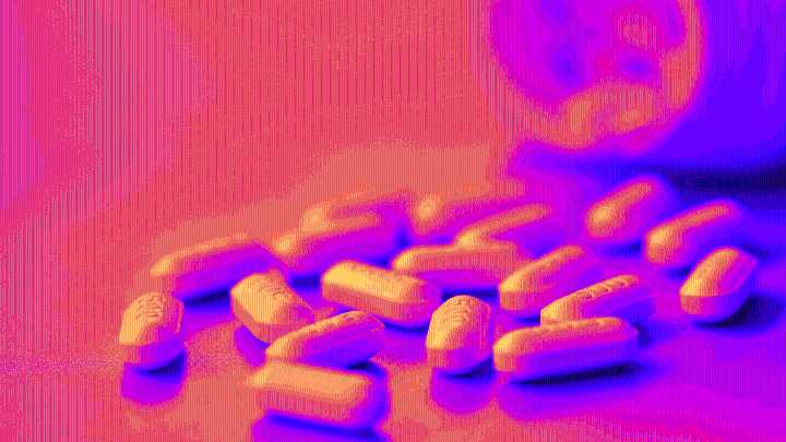 Health Experts Push Back Against Claim Tylenol Causes Autism