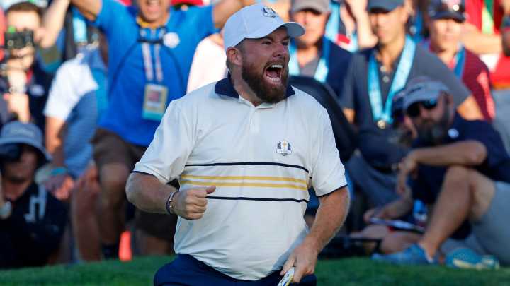 Ryder Cup 2025 live updates: Europe staves off USA rally