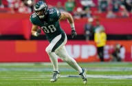 Dallas Goedert injury update: Eagles TE back at practice after knee sprain