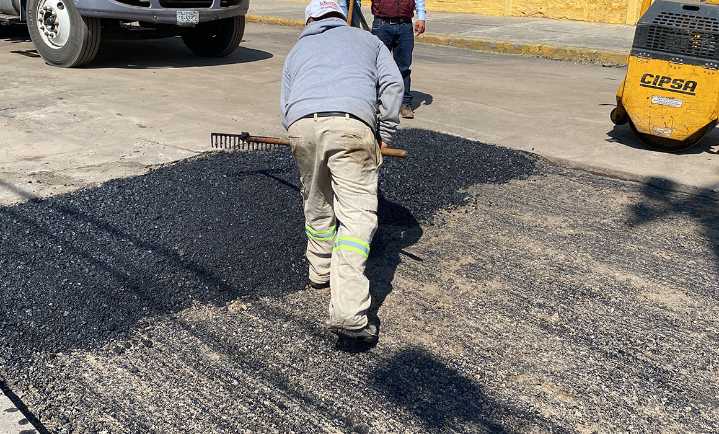 Pide Sheinbaum paciencia con los baches en CDMX: que terminen las lluvias