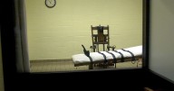 Death Row inmate feasts on mussels and cheeseburger before issuing damning last words