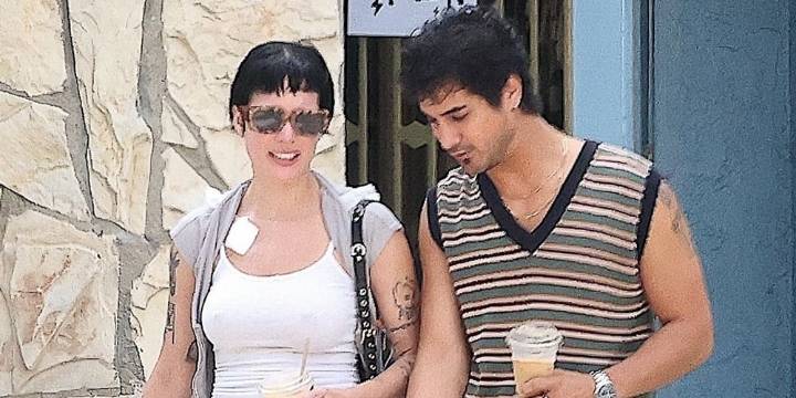 Halsey & Avan Jogia Enjoy Coffee Date in Los Angeles 