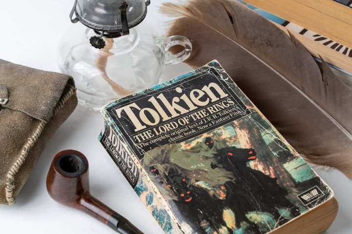 Sauron as the hero: Rethinking "The Lord of the Rings" through Trump's toxic MAGA ideology