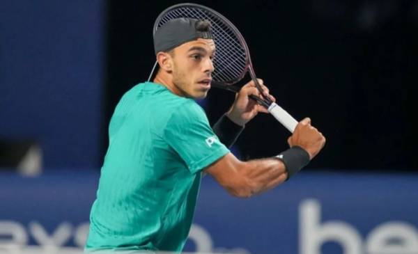 Cerúndolo perdió en la primera ronda del ATP 500 de Beijing y sigue sin salir de su flojo momento