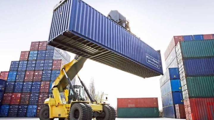 Sheinbaum aumentará aranceles a miles de productos de importación; envía iniciativa para reformar aduanas