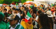 Posponen ‘El Grito Chicago’ por temor a redadas de ICE