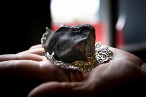Amateur astronomers help track asteroid to French impact site