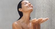 ¿Bañarse en la mañana o antes de dormir en la noche?, un dilema eterno de higiene personal