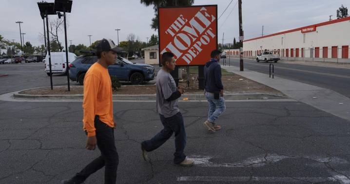 Home Depot stores draw immigration agents out on raids