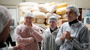 Randazzo y Schiaretti respaldaron a candidatos de Somos Buenos Aires en una fábrica de La Matanza