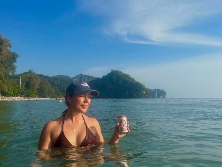 Tras una fiesta, pensó que tenía resaca, pero resultó ser una enfermedad infecciosa potencialmente mortal: “Pensé que iba a morir”