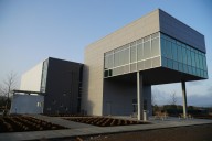 New center overlooking K-25 site details Oak Ridge's role in the Manhattan Project