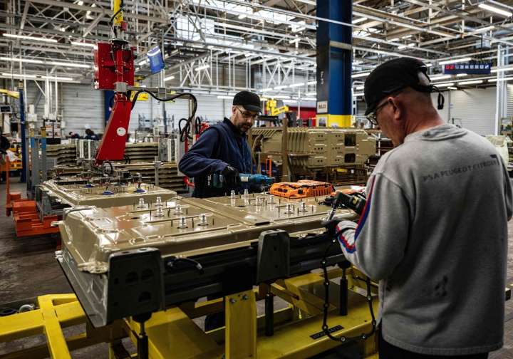Stellantis paralizará seis fábricas europeas, dos de ellas en España