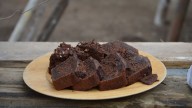 Budín de remolacha y chocolate: listo en 30 minutos para acompañar la tarde de mates
