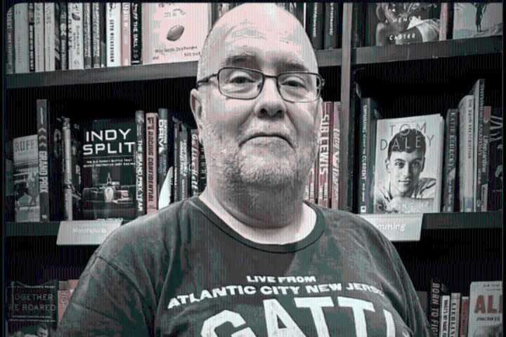“RIP to a Gifted Storyteller”- MMA Community Mourns Heartbreaking Demise of Legendary UFC Employee Paying tributes, a UFC legend remembers a beloved boxing writer and UFC’s editorial director who pass