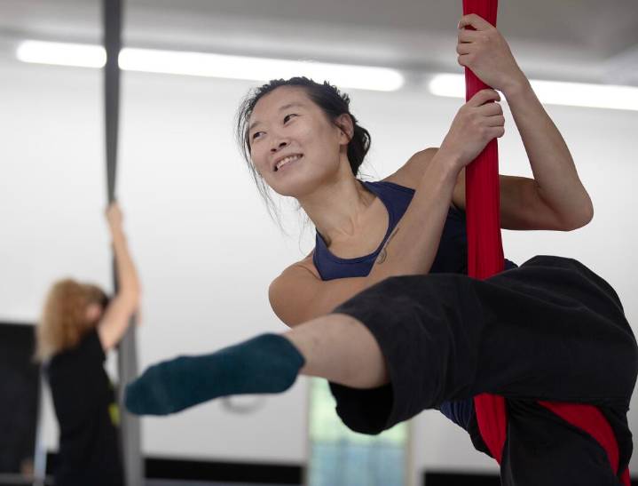 Aerialist Mimi Ke carves space for aerial dance in Iowa