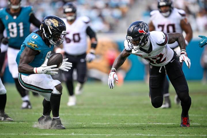 Brian Thomas Jr. comes up big late as the Jaguars send the Texans to 0