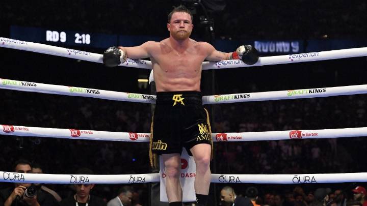 "Tiene que pensar en el retiro": la lapidaria crítica a Canelo Álvarez tras su derrota