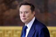 Plantea Tesla dar a Musk un billón de dólares