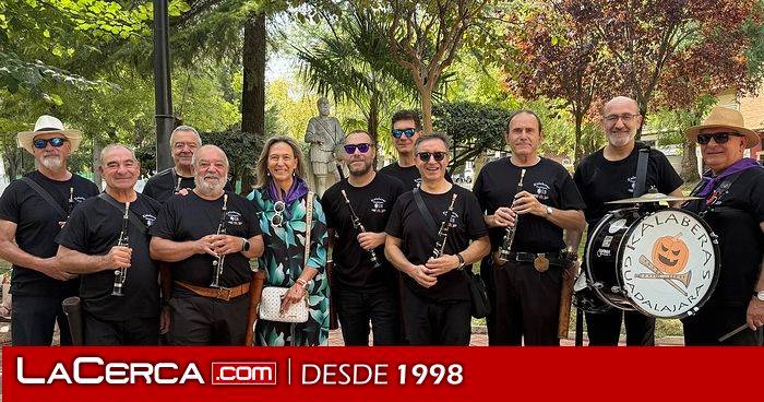 La Dulzainada llena de música y tradición las calles de Guadalajara