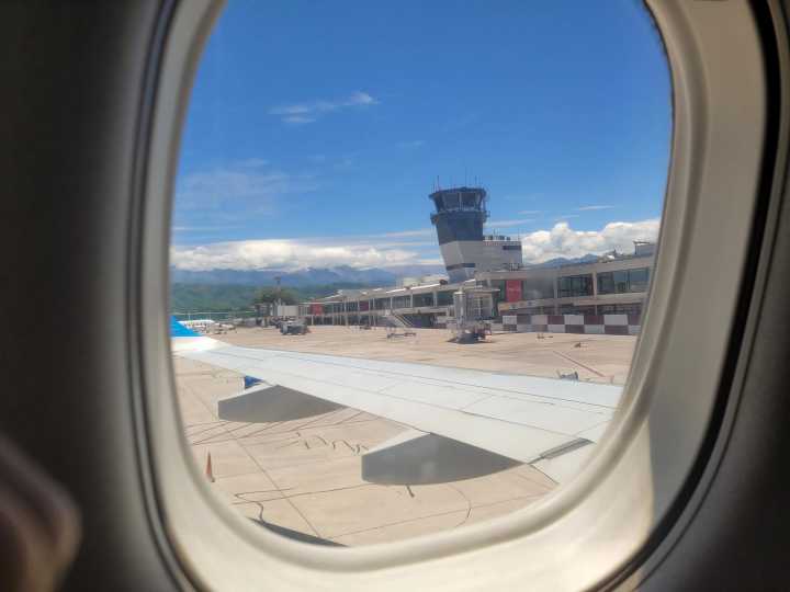 Vuelos en riesgo: Asambleas en 21 aeropuertos podrían alterar horarios de partida y llegada