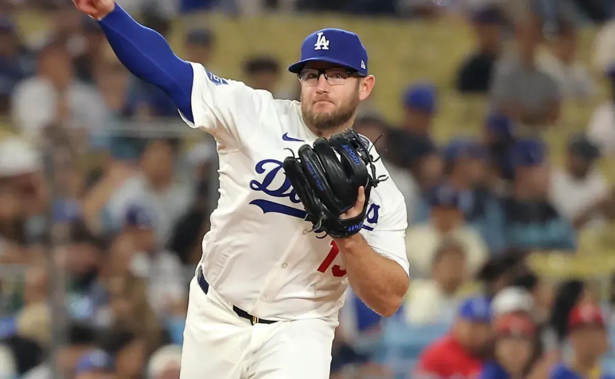 Dodgers’ star Max Muncy gets real about team’s performance as postseason approaches
