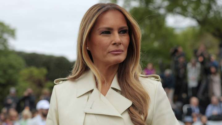 8 Times Melania's Outfits Were More Ill-Fitting Than Trump's (& That Says A Lot)