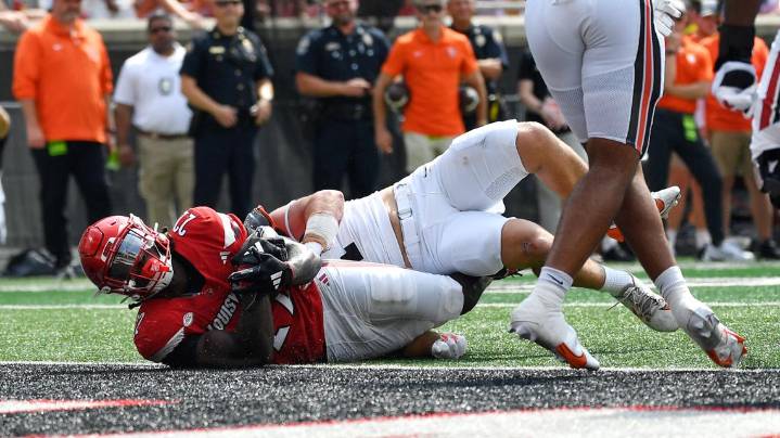 Brown, Lacy lead Louisville over Bowling Green 40