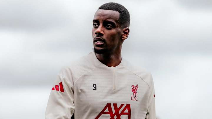 Will Alexander Isak make his Liverpool debut this weekend and what does record signing mean for Hugo Ekitike?