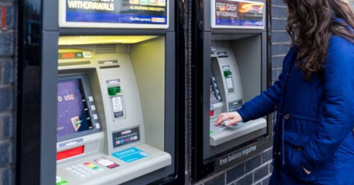 UK households warned over withdrawing any cash before November