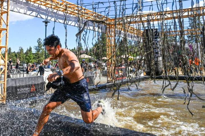 In-N-Out and its fans take the Tough Mudder Challenge in Big Bear Lake