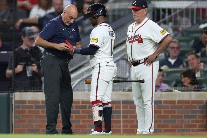 Braves' Ozzie Albies has fractured left hamate bone, ending 2025 season