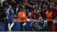 Enzo Fernández fue agredido por hinchas de Benfica ¡y lo defendió José Mourinho!