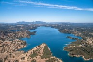 Wildfire threats to California water resources demand attention, group warns