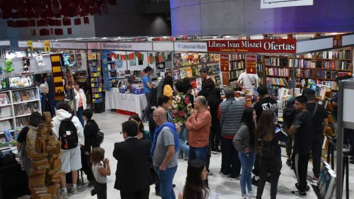 Feria del Libro en Mendoza 2025: más de 50 stands e invitados de renombre