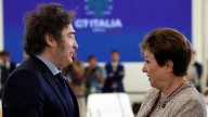 El FMI en silencio estratégico tras el revés electoral de Milei