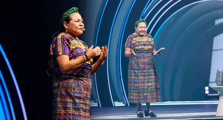 Inteligencia Artificial debe estar al servicio de la educación y para construir paz: Premio Nobel Rigoberta Menchú