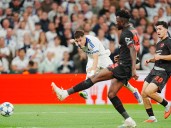 Rodrigo Huescas festejó en Champions